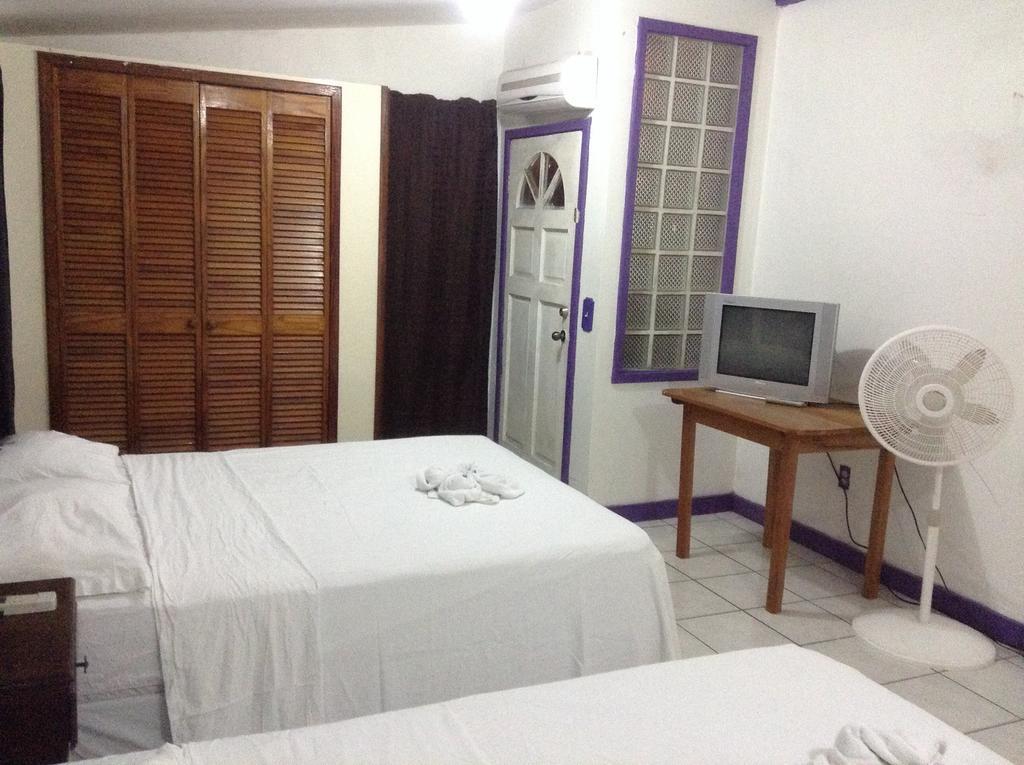 Amelia Guest House San Pedro  Dış mekan fotoğraf